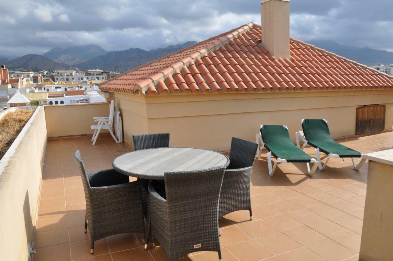 Penthouse Cala De Nerja Casasol Apartamento Exterior foto